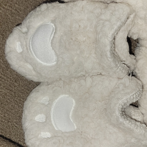 Set - Picture 4 of 4